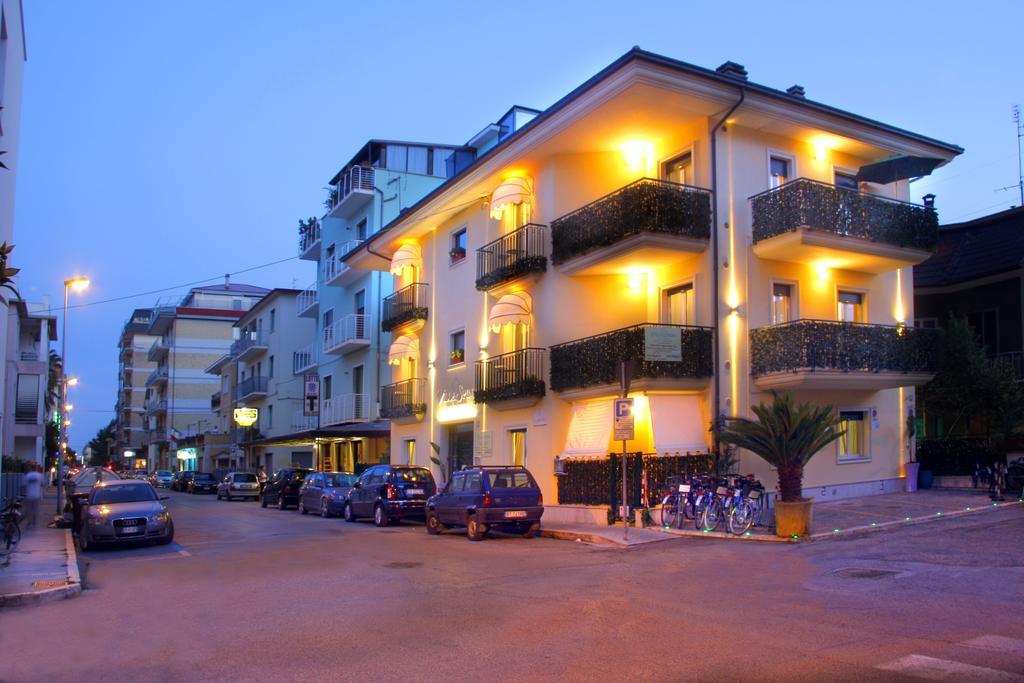 Casa Vacanze Villa Spina 산베네데토델트론토 객실 사진